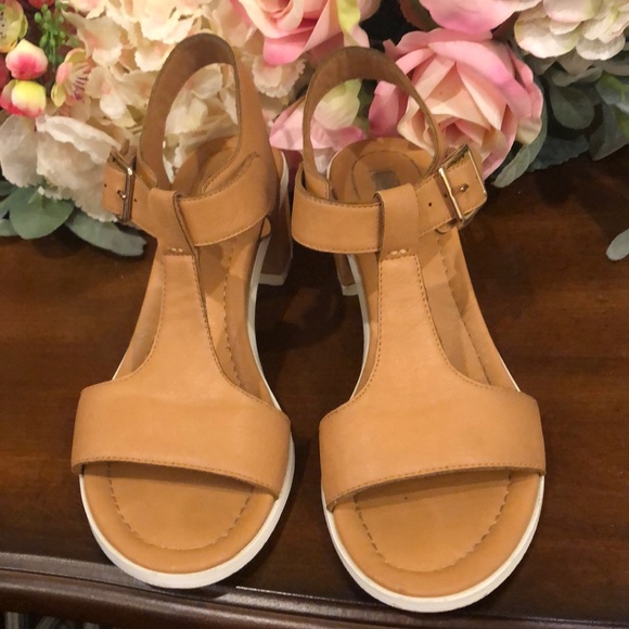 Urban Outfitters Cooperative Sandals Size 6M - Picture 2 of 5